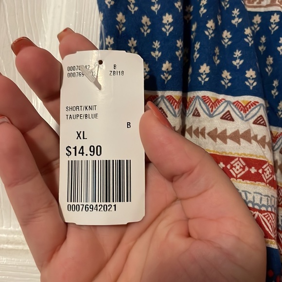 Aztec Patterned Shorts - Picture 2 of 4